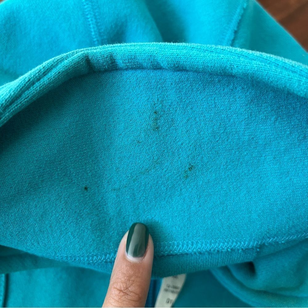 Lululemon Scuba Hoodie - Picture 7 of 8